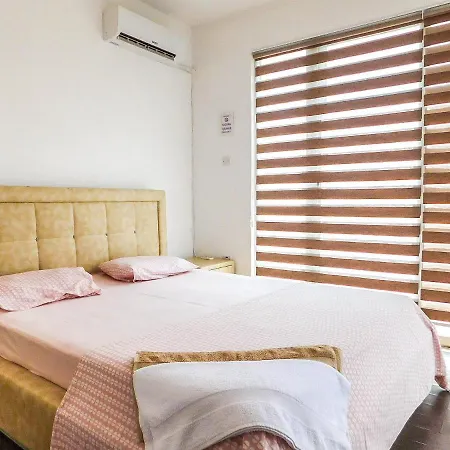 Rix Apartments Kyrenia  Exterior photo